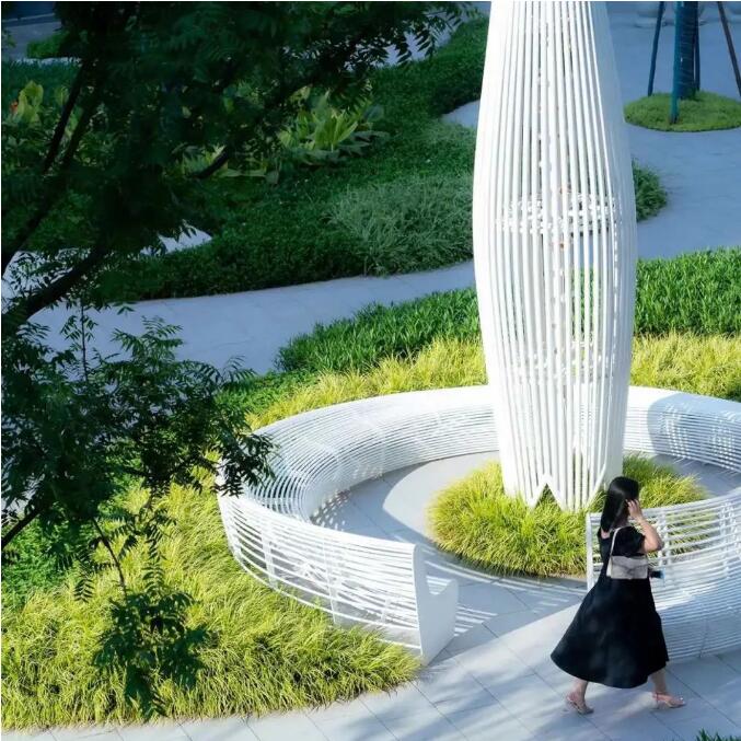 不銹鋼鏤空?qǐng)A弧座椅靠背藝術(shù)戶外景觀坐凳 不銹鋼鏤空?qǐng)A弧座椅靠背藝術(shù)戶外景觀坐凳