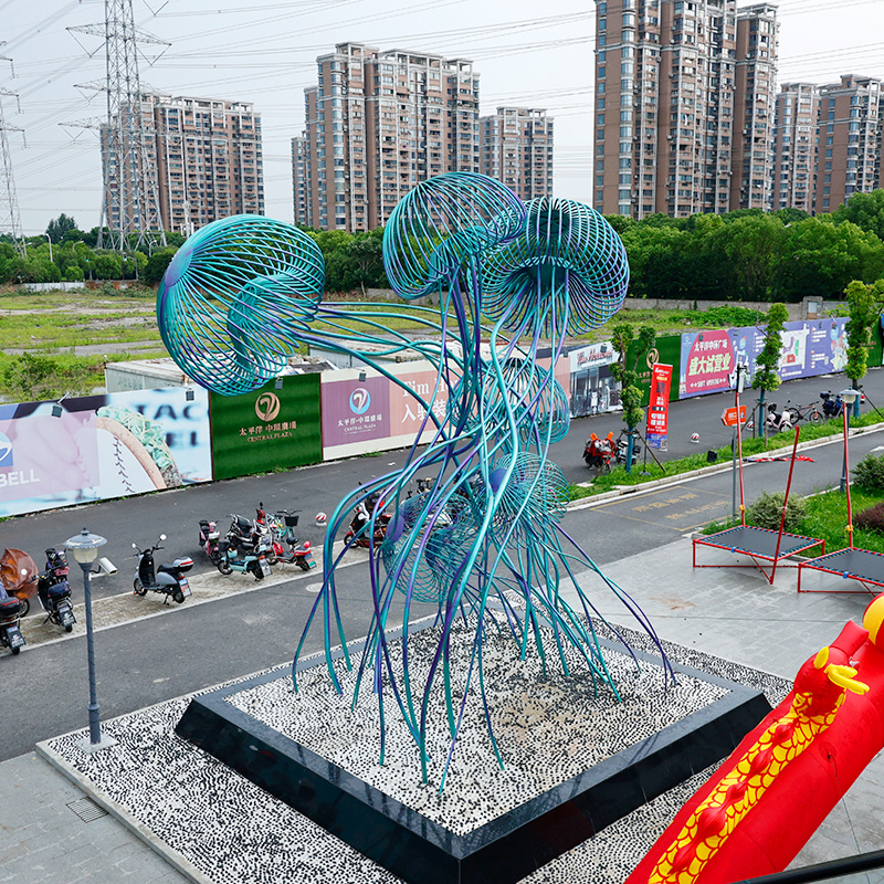 大型不銹鋼鏤空雕塑水霧造型景觀擺件 大型不銹鋼鏤空雕塑水霧造型景觀擺件