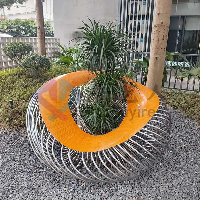 不銹鋼異形鏤空景觀坐凳創(chuàng)意藝術(shù)花壇座椅 不銹鋼異形鏤空景觀坐凳創(chuàng)意藝術(shù)花壇座椅