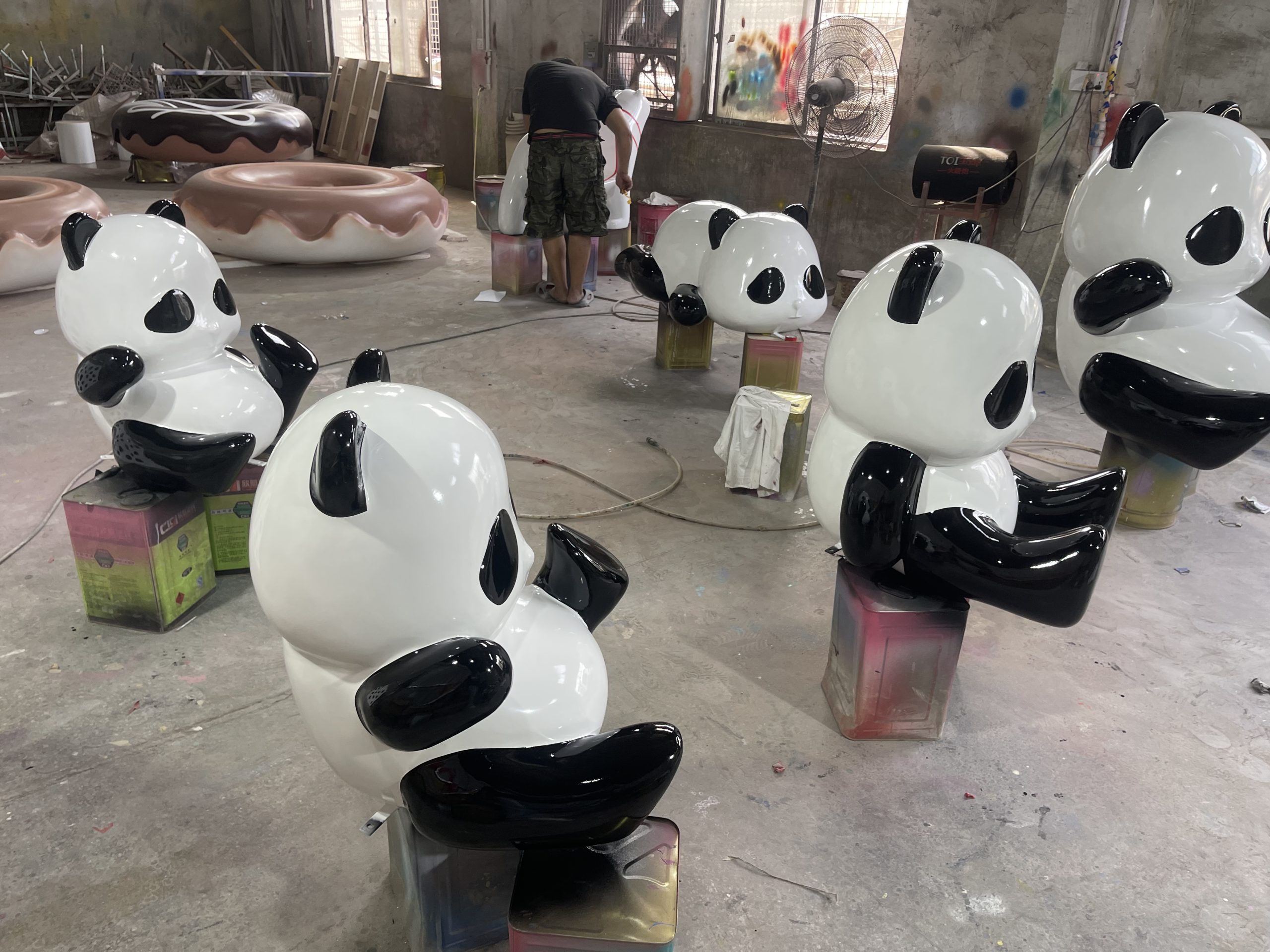 玻璃鋼熊貓雕塑草坪公園草坪裝飾擺件 玻璃鋼熊貓雕塑草坪公園草坪裝飾擺件