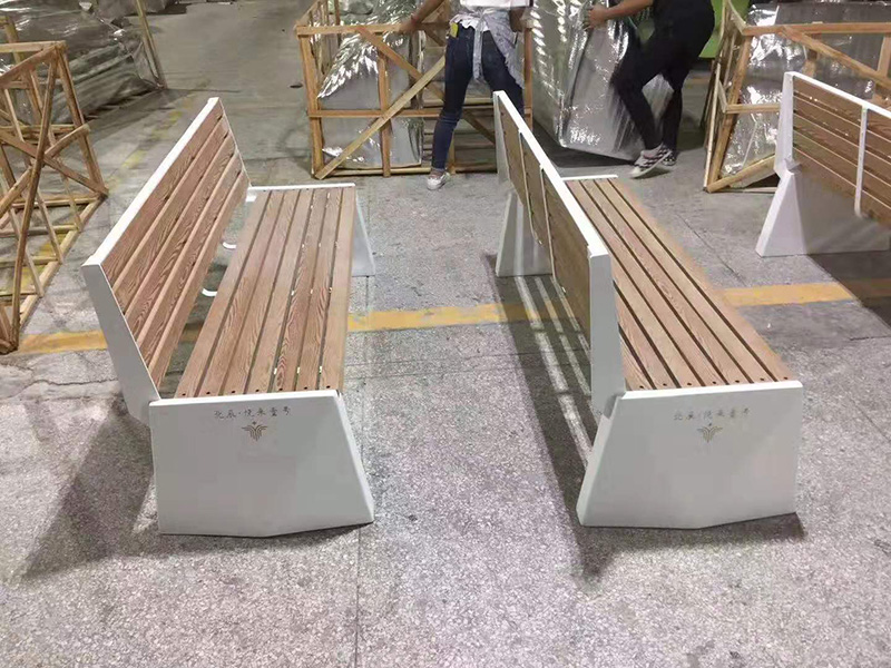 不銹鋼木藝面景觀異形坐凳 不銹鋼木藝面景觀異形坐凳